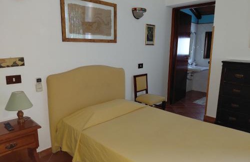 Santa Cristina Gela House | Agriturismo Al Poggetto
