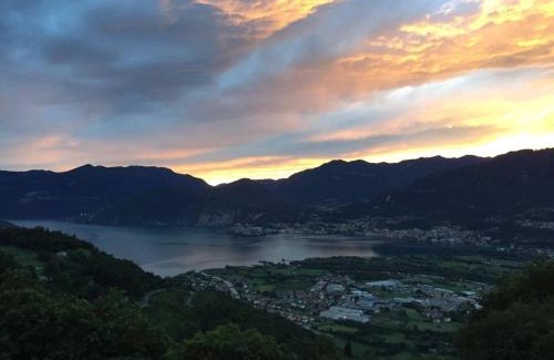 Pisogne Bed & Breakfast | Agriturismo Alveare sul lago