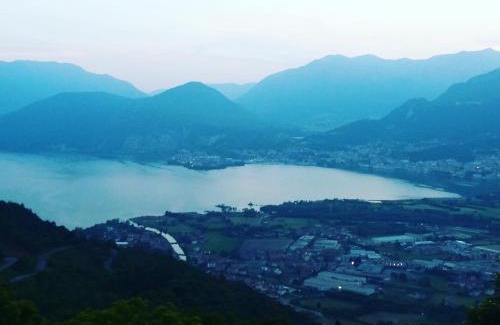 Pisogne Bed & Breakfast | Agriturismo Alveare sul lago