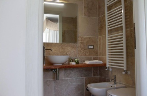 Vallebona House | Agriturismo Aurivu