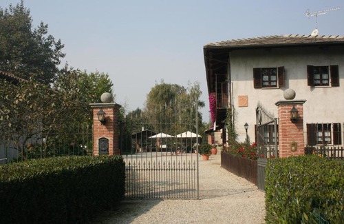 Barge House | Agriturismo Cascina Nuova
