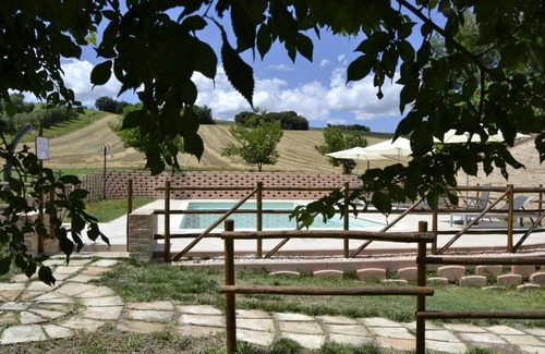 Treia House | Agriturismo Forestale Luti