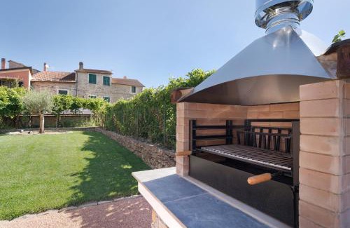 Villanova d'Albenga Apartment | Agriturismo il Borgo - Ulivo