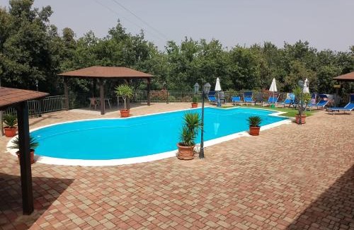 Saracena House | Agriturismo La Madonnina