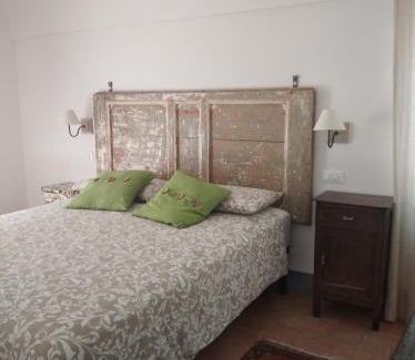 Balestrino House | Agriturismo LE CASE ROTTE