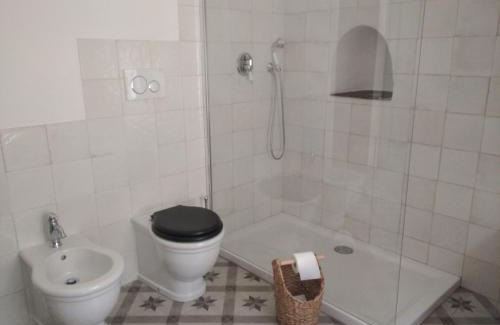 Balestrino House | Agriturismo LE CASE ROTTE