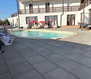 Frecatei House | Agropensiunea Livada lui Cezar și Rares