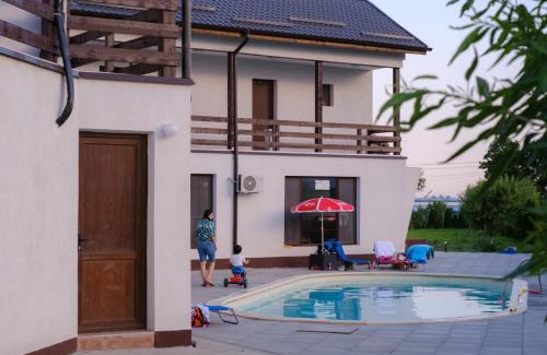 Frecatei House | Agropensiunea Livada lui Cezar și Rares