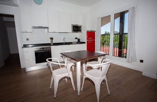 Urnieta House | Agroturismo Basitegi