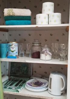 Leoncin House | Agroturystyka Stajnia Dorado Pokoje Gościnne i Apartamenty