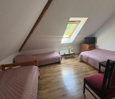 gmina Czerwonak House | Agroturystyka Traperska Osada