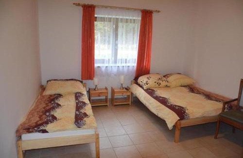 Chojnow House | Agroturystyka U Siwego