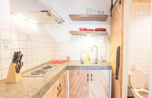Morong Apartment | AGTA Nest Loft in Subic Bay with Self-Serve Breakfast - WiFi, Monkeys, Pet Friendly with a Fee