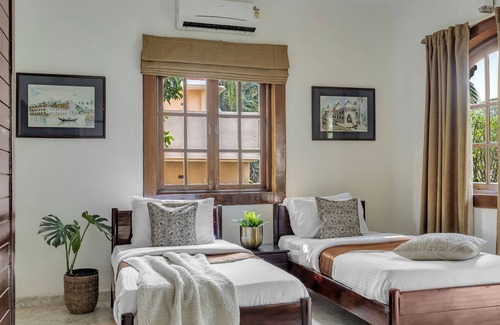 Sinquerim Hotel | Aguada Anchorage - The Villa Resort