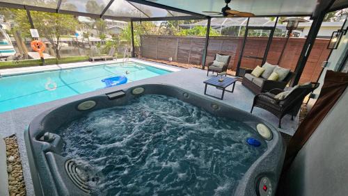 Bay Crest Park House | Aguila Vacation Rentals