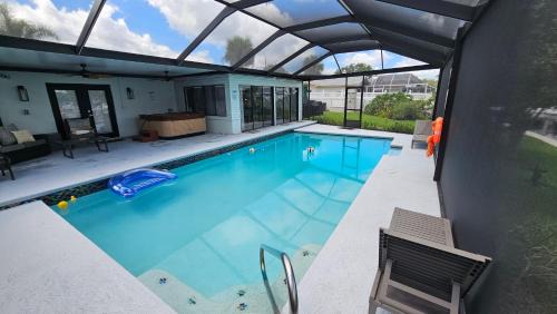 Bay Crest Park House | Aguila Vacation Rentals