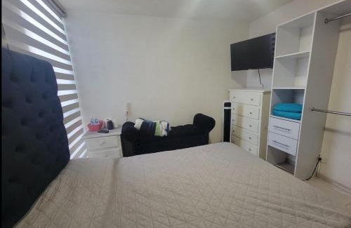 Zapopan House | Aguilas Room 1