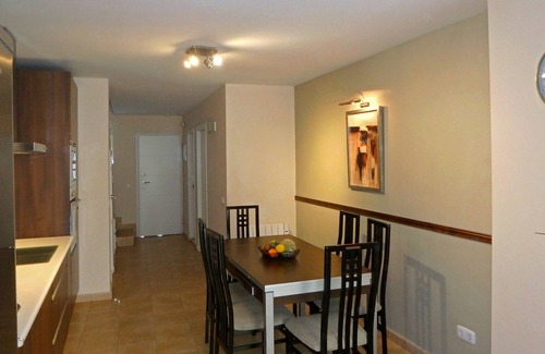 Aguilas House | AguilasBeachhouse -Seaview- Mountains-Castle-2Terraces -Air-con-Parking-Wifi1GB