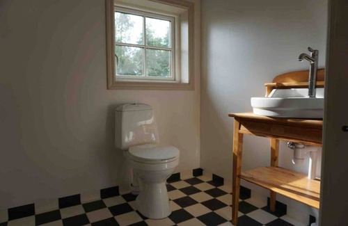 Agunnaryd Cottage | Agundaborg Lake Cottage