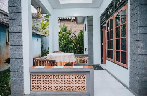 Kayangan House | Agus Hidden Homestay - Banjar Sweet Village-Ijen