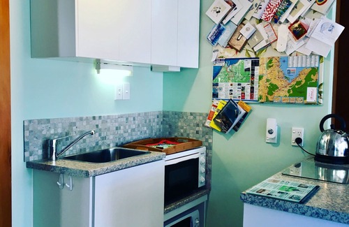 Nelson Bed & Breakfast | Ah House Nelson City B&B