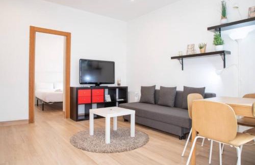 Hortaleza Apartment | AH Smart Loft Madrid - IFEMA & Airport Zone