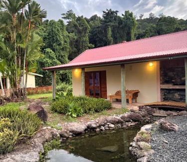 Aloomba House | Ahana Hillside - Scenic Stay Near Cairns