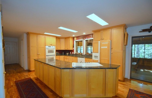 Great Cacapon Cabin | Ahh.Riverwood - Stunning River View Log Cabin + 21 ac & EV CHR
