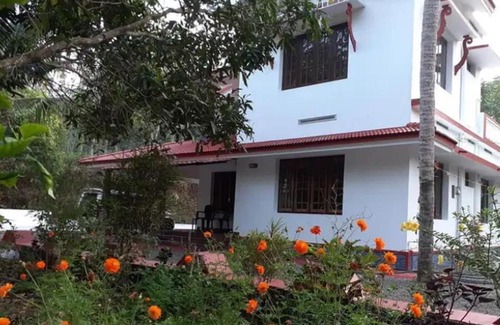 Chengannur Bed & Breakfast | Ahmed Bed & Breakfast Chengannu