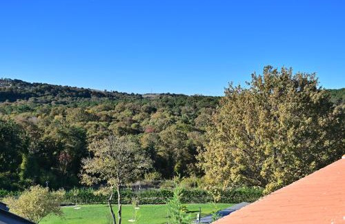 Arnavutkoy Cabin | Ahmet Teacher's villa is 6 minutes from Istanbul airport