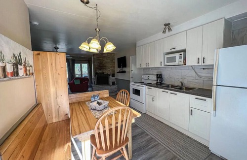 Magnetawan Cottage | Ahmic Lake Resort