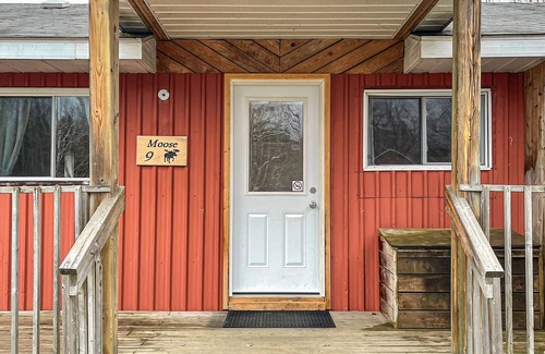 Magnetawan Cottage | Ahmic Lake Resort's 3-Bedroom Cottage (Moose Cottage)