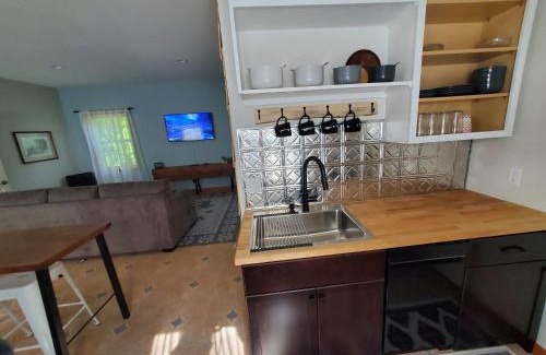 St. Maries Apartment | Ahrs Creek Retreat In the Timber