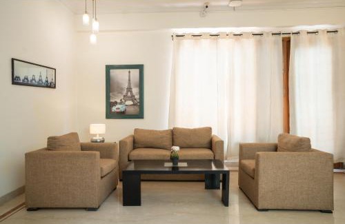 DLF City House | Ahuja Residency Cyber City I