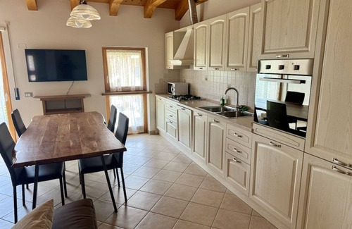 Feltre Apartment | Ai Fol 6 - Center and Station