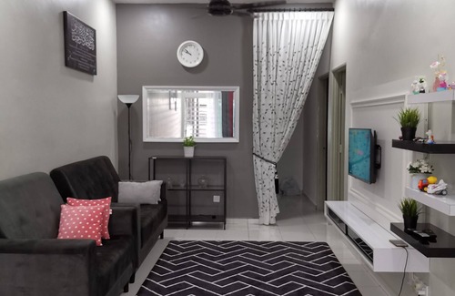 Seri Manjung House | Aidahaz Homestay MP2