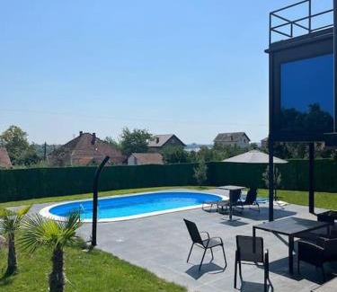 Novi Banovci Apartment | Ailleurs
