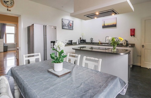 Girvan Cottage | AILSA VIEW, pet friendly, country holiday cottage in Girvan
