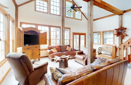 Groesbeck House | Aim Ranch