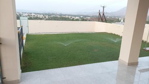 Al Hamra Ski Chalet | Ain almasfa house بيت عين المسفاة
