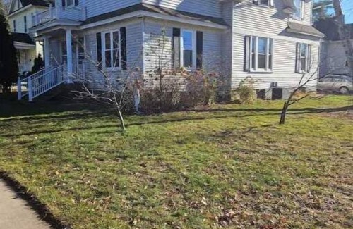 Wausau House | Ain't Nothing Special - An unexpected surprise upon entering this unique home.