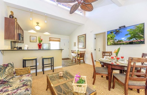 Historic Lahaina Front Street Apartment | Aina Nalu D202 condo