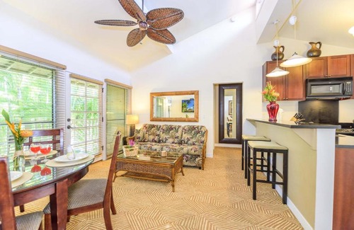 Historic Lahaina Front Street Apartment | Aina Nalu D202 condo