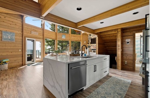 Port Sanilac House | Ainsley's Cove - Swim spa open all year!