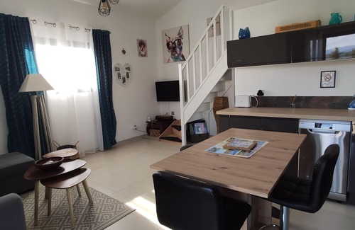Saint-Cezaire-sur-Siagne House | AIR-CONDITIONED SELF-CONTAINED APARTMENT WITH PRIVATE GARDEN, RELAXATION AREA AND JACUZZI.