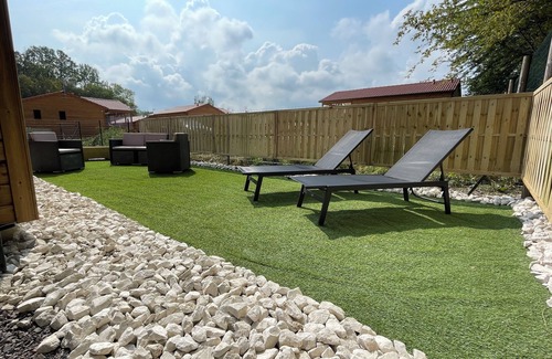 Giffaumont-Champaubert Ski Chalet | air-conditioned chalet rental at lac du der on the giffaumont water sports resort.