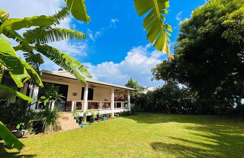 Paea House | Air-conditioned 2 bedroom house by the sea