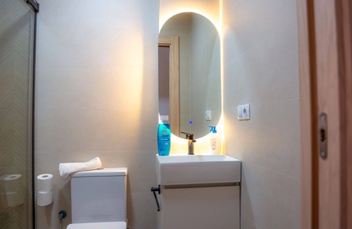 Cella Apartment | Air-conditioned apartment with wifi - QH Mirador San Cristobal 03
