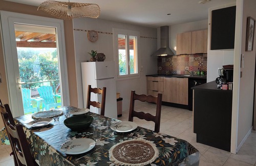Argeles-sur-Mer Villa | Air-conditioned single-storey house between beach and village, quiet, terrace, garden.