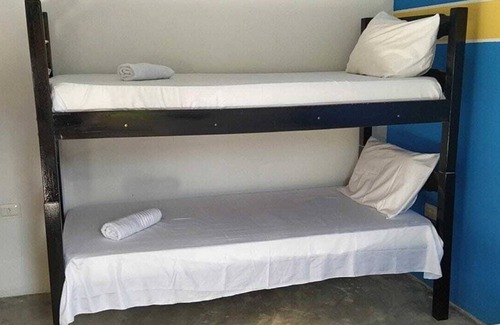 Maragogi House | Air-conditioned suite for up to 6 people - Q4 - Maragogi Social Hotel School